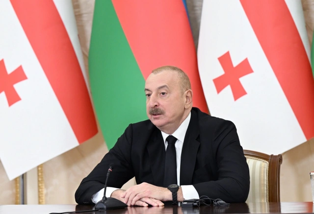 İlham Aliyev: "Gürcistan ve Azerbaycan, Avrupa ile Asya arasındaki köprü rolünü başarıyla oynuyor"