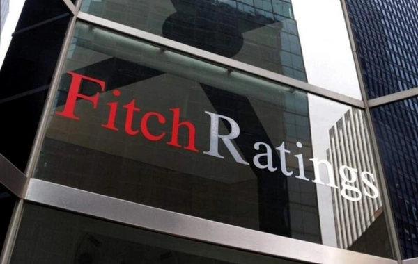 Fitch: "2025-2026 yıllarında Azerbaycan'da GSYİH'nın yıllık ortalama artışı %2.7 olacak"