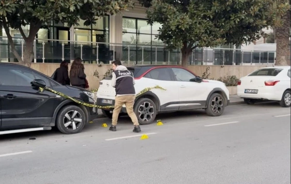 Avcılar'da düğün kana bulandı: Gelin ve damada silahlı saldırı