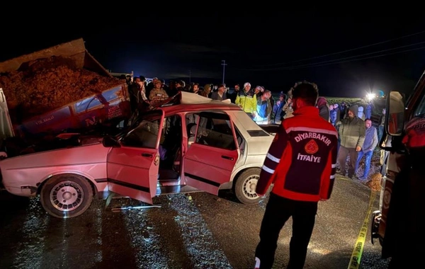 Diyarbakır'da feci kaza: Ölü ve yaralılar var