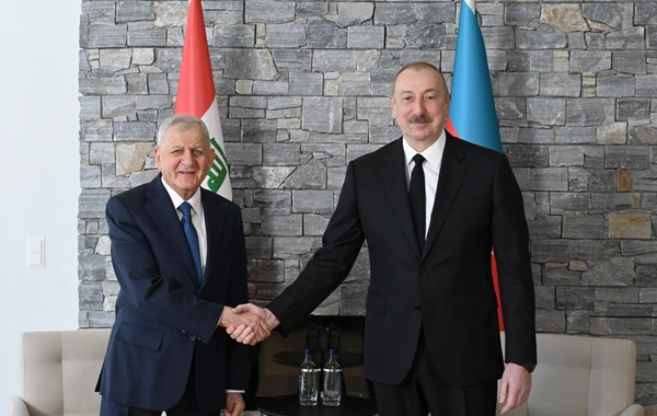 Azerbaycan Cumhurbaşkanı İlham Aliyev, Davos'ta Abdullatif Cemal Reşid ile görüştü