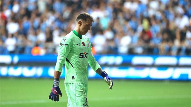 Galatasaray'da Muslera krizi: Taraftardan sert tepki