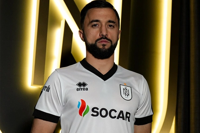 "Neftçi" "Sabah"dan ayrılan Elvin Camalovun transferini AÇIQLADI