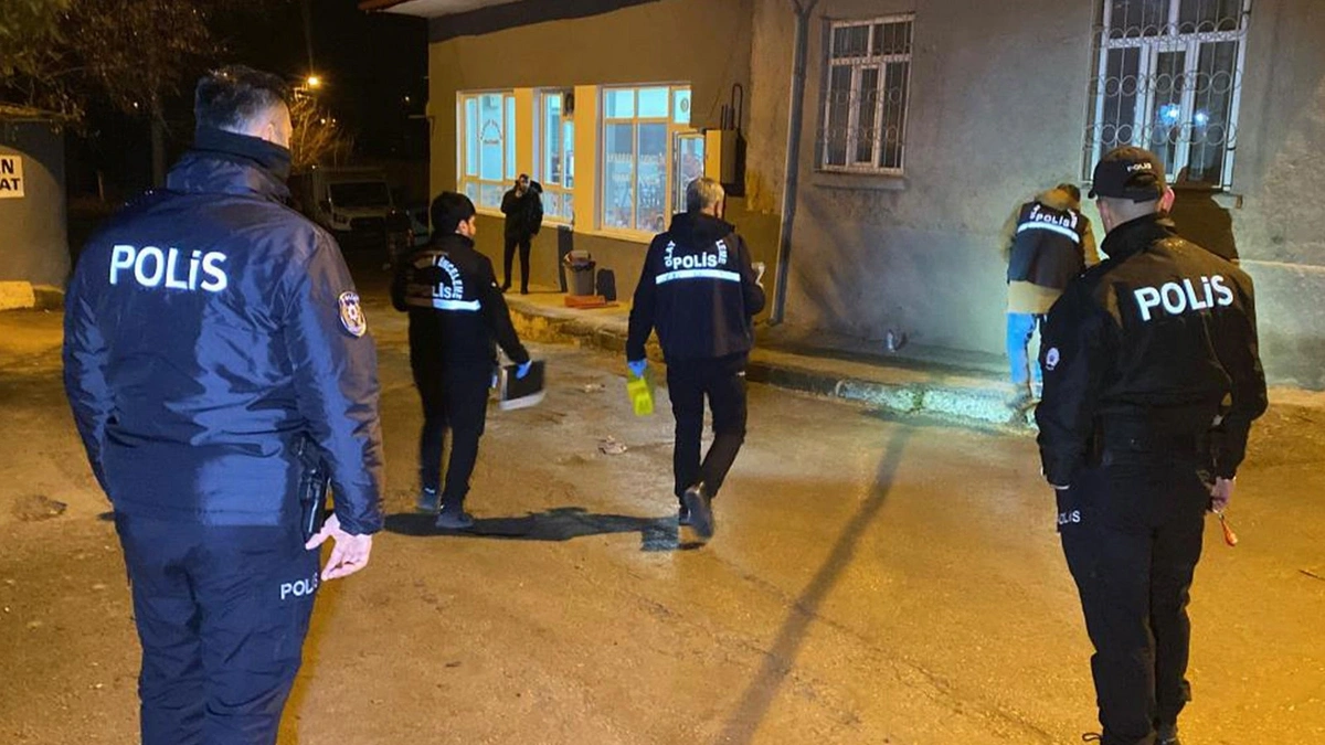 Elazığ'da gece yarısı kanlı hesaplaşma: Silahlar ve bıçaklar konuştu