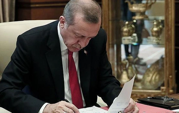 Türkiye Cumhurbaşkanı Erdoğan, 31 üst düzey ismi görevden aldı