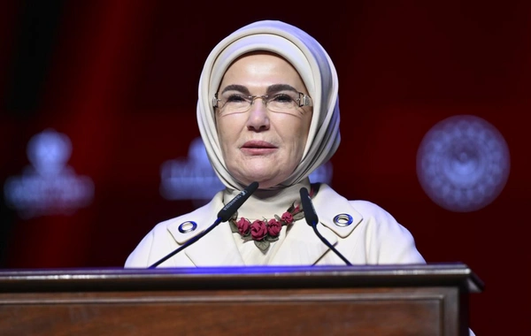 Emine Erdoğan, İslam aleminin Miraç Kandili'ni kutladı