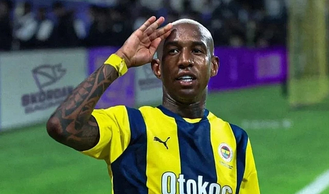 Fenerbahçe'nin yeni transferi Talisca İstanbul'da