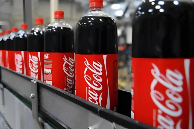 СМИ: Coca-Cola отзывает продукцию в Европе из-за высокого содержания хлоратов