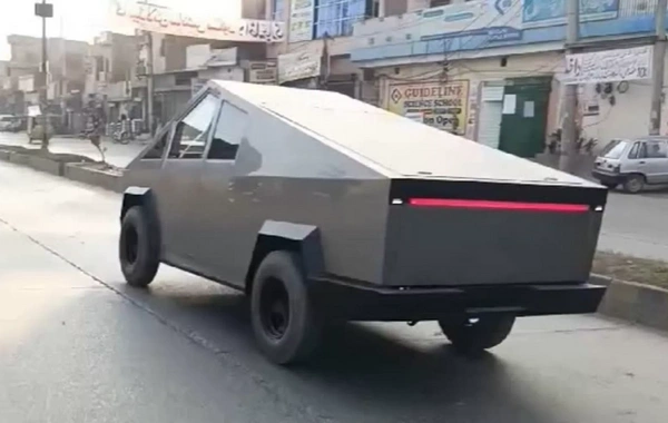 Pakistan'da Tesla Cybertruck'ının mini versiyonu hazırlandı