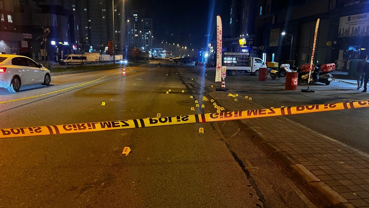 Avcılar'da korku dolu anlar: İş yerine silahlı saldırı, 3 yaralı