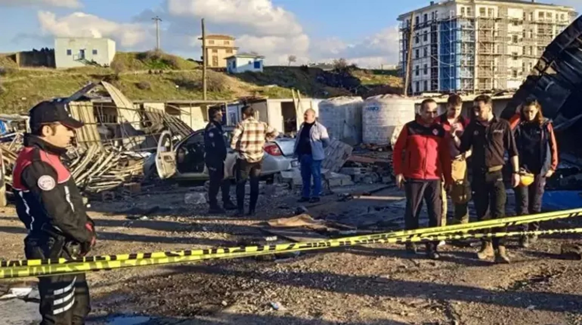 İzmir'de inşaat kazanı patladı: 1 ölü, 10 yaralı