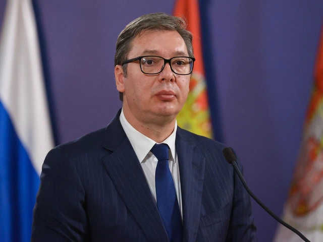 Vucic her türlü siyasi senaryoya hazır olduğunu açıkladı