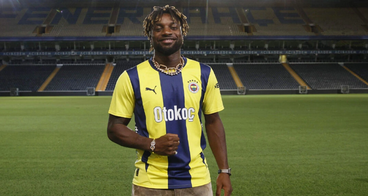 Napoli'den Fenerbahçe'ye şok teklif: Saint-Maximin gidiyor mu?