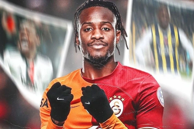 Galatasaray sezon başında transfer ettiği forvetle yollarını ayırdı