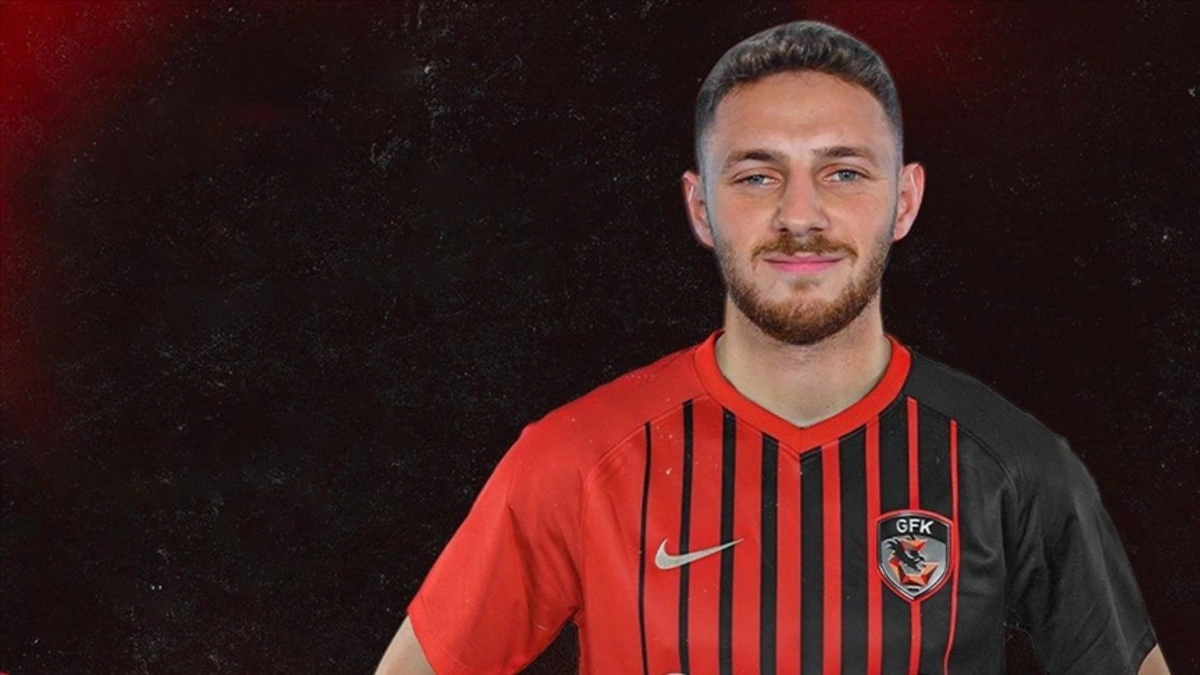 Trabzonspor'un transfer hamlesi: Mustafa Eskihellaç kadroya katılıyor