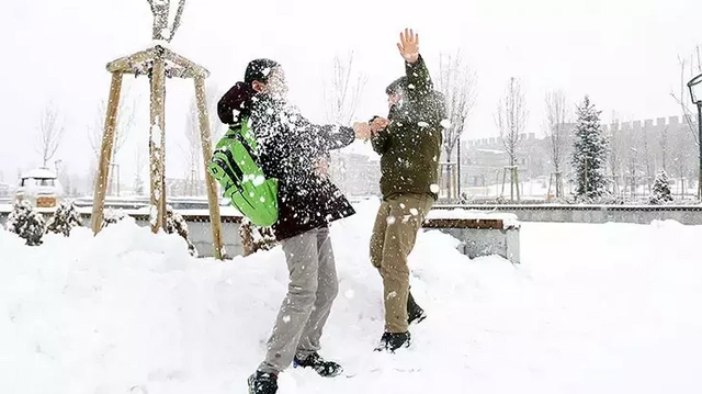 Eğitime kar engeli: 6 Şubat'ta tatil edilen iller