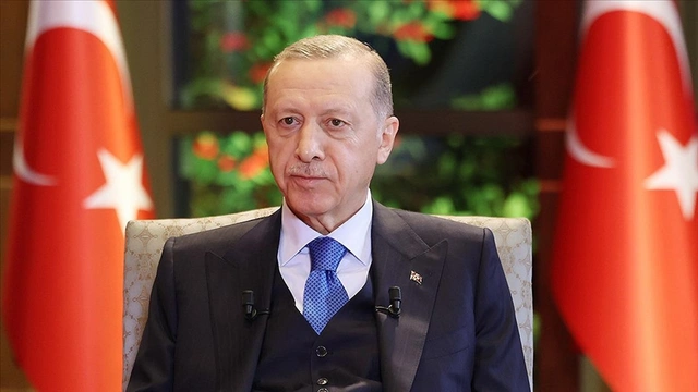 Erdoğan: "İlk günden beri 'Bir oluruz' dedik ve deprem bölgesinden elimizi bir an olsun çekmedik"