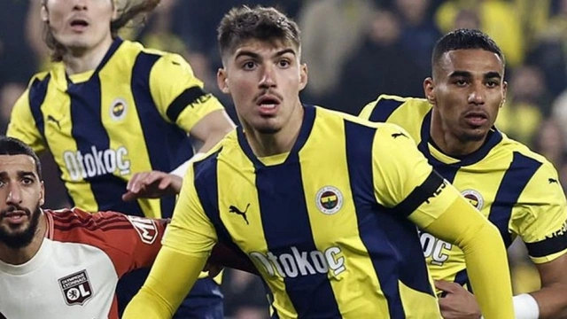 Fenerbahçe'ye şok: 3 stoper ard arda sakatlandı