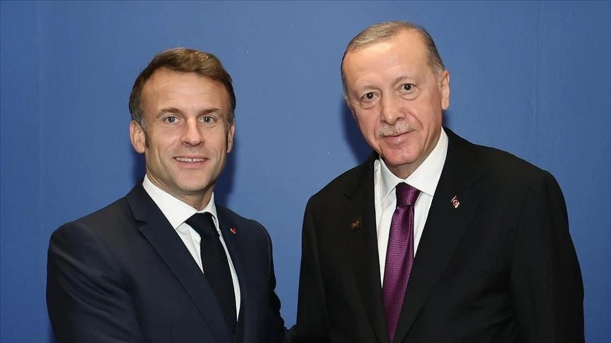 Recep Tayyip Erdoğan, Macron ile görüştü