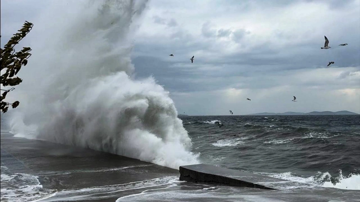 Marmara ve Doğu Karadeniz'in batısı için fırtına uyarısı