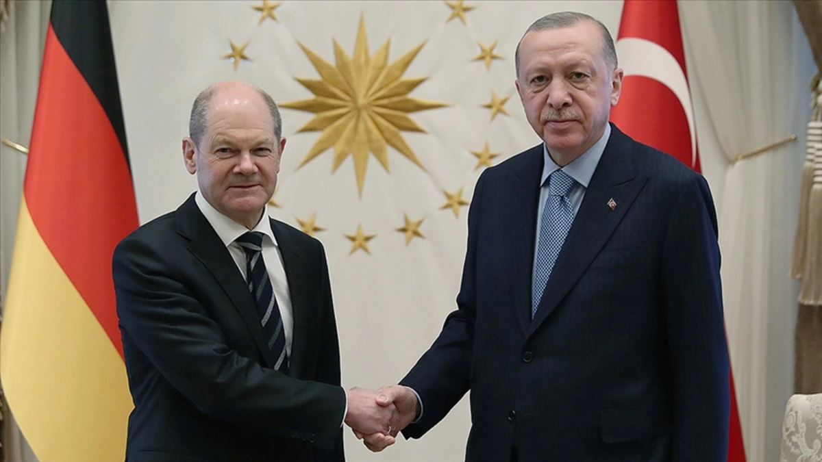 Haber Global: Olaf Scholz seçim öncesinde Türkiye'ye yönelik sıcak mesajlar veriyor