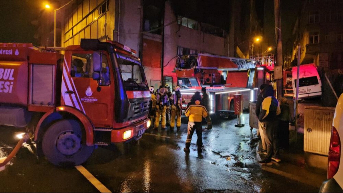 Bağcılar'da tekstil atölyesinde yangın