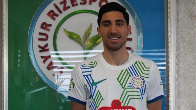 Berkay Özcan Çaykur Rizespor'a katıldı: Yeni bir başlangıç