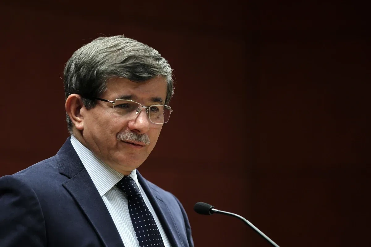 Ahmet Davutoğlu: "Gazze şeridini referandum yoluyla Türkiye'ye bağlamak gerekiyor"