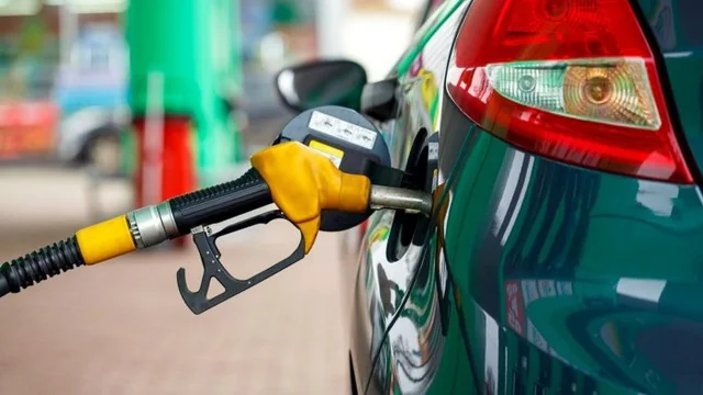 Dünyanın nəfəsi dar boğazlarda qalıb: Benzin bahalaşacaq? - VİDEO