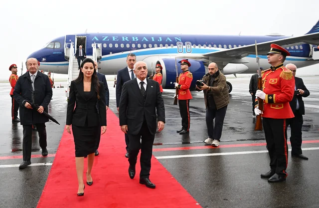 Əli Əsədov Gürcüstana işgüzar səfər edib