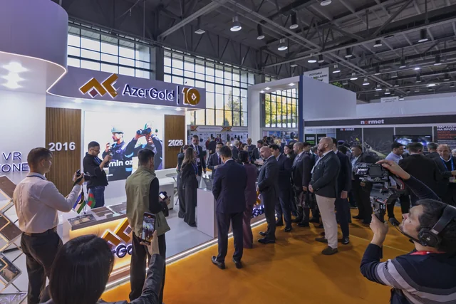 ЗАО AzerGold приняло участие в Международной выставке MiningMetals - Фото