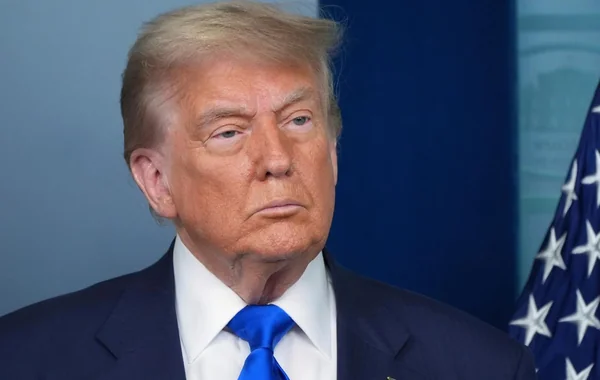 Трамп заявил о планах переименовать Ормузский пролив в свою честь
