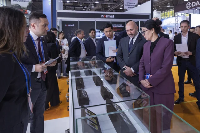 ЗАО AzerGold приняло участие в Международной выставке MiningMetals - Фото