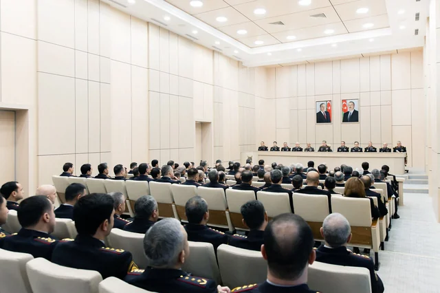 Vilayət Eyvazov Kollegiya iclası keçirdi: Tapşırıqlar verdi - Foto