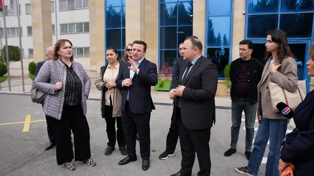 1 Noyabr - Kənd Təsərrüfatı İşçiləri Günü münasibətilə jurnalistlər üçün maarifləndirici təlim keçirilib - Foto