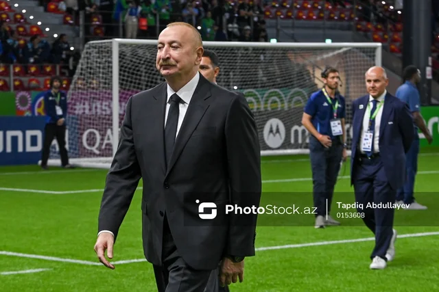 Prezident İlham Əliyev FIFA U-15 World Cup and Festivalın final matçını izləyib, mükafatlandırma mərasimində iştirak edib - Foto/Video