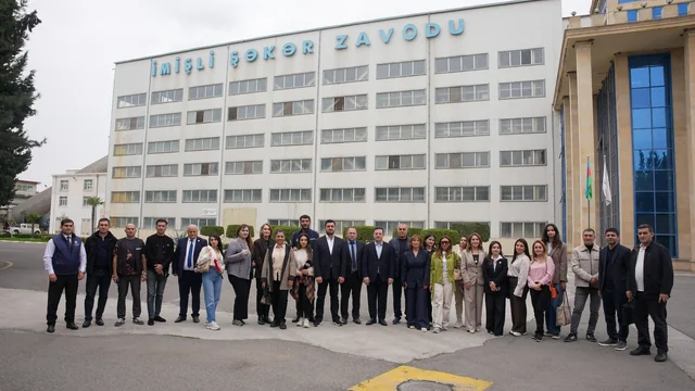 1 Noyabr - Kənd Təsərrüfatı İşçiləri Günü münasibətilə jurnalistlər üçün maarifləndirici təlim keçirilib - Foto