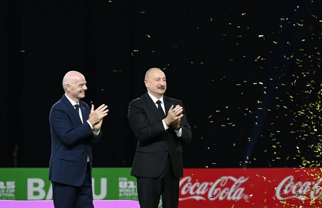 Prezident İlham Əliyev FIFA U-15 World Cup and Festivalın final matçını izləyib, mükafatlandırma mərasimində iştirak edib - Foto/Video