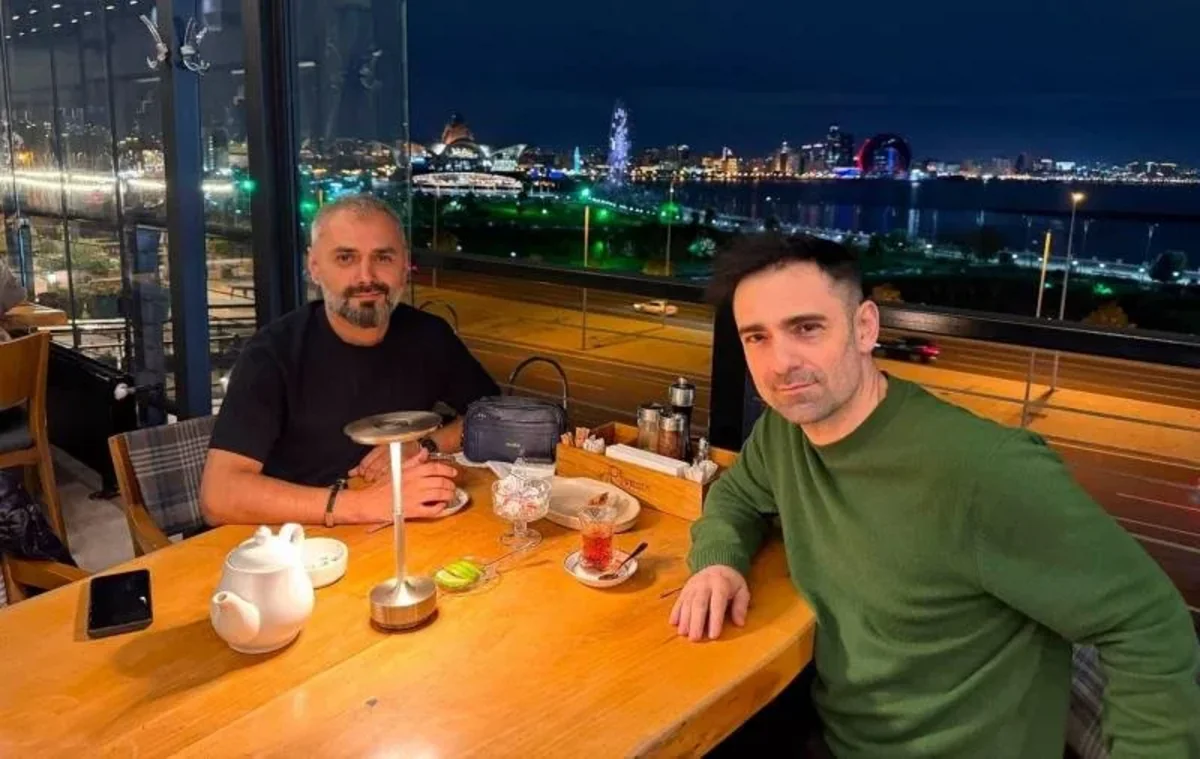 Erməni rəqqas Arsen Aqamalyan Bakıya gəldi: Qardaşım və bacım burada yaşayır - Foto