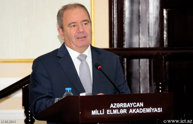 Əli Abbasov: "Ramiz Mehdiyevin psixi durumu normal deyil"