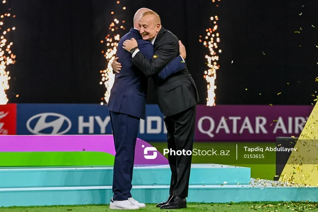 Prezident İlham Əliyev FIFA U-15 World Cup and Festivalın final matçını izləyib, mükafatlandırma mərasimində iştirak edib - Foto/Video