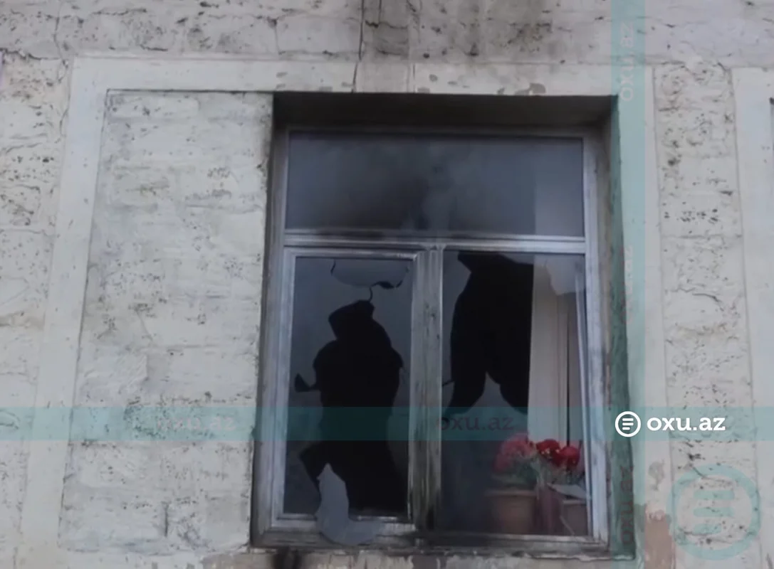 Azərbaycanda Molotov kokteyli atılan məktəbdən görüntülər - Foto/Video