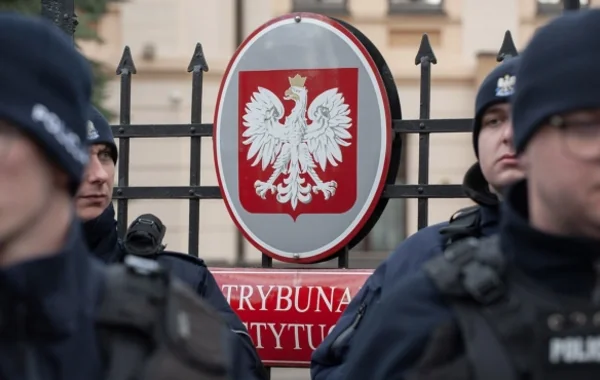 В Польше попытка госпереворота, Навроцкий созвал экстренное совещание: что известно к этому часу - Видео