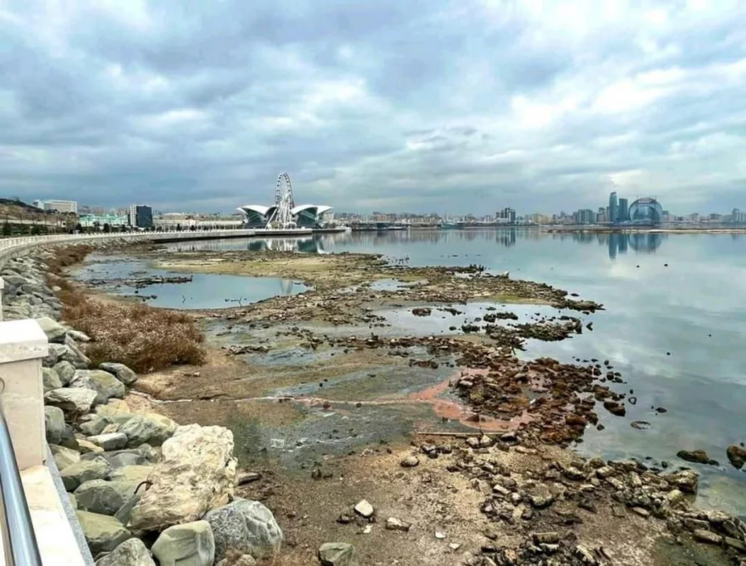 Bulvar dənizdən 30 kilometr aralı qala bilər - Foto