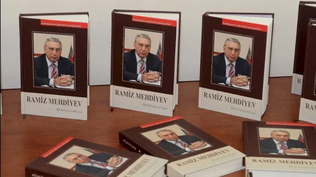 Ramiz Mehdiyevin kitabları kitabxanalardan yığışdırılır: Yoxlamalar başladı