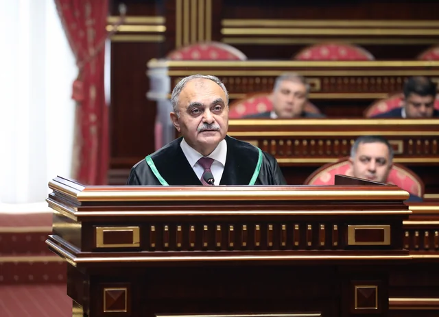 Ali Məhkəmənin Plenumunun iclası keçirildi: Hansı qərarlar qəbul olundu? - Foto