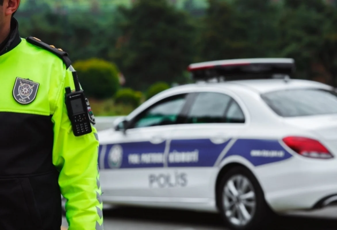 Yol polisindən moped və velosiped sürənlərə xəbərdarlıq - Video