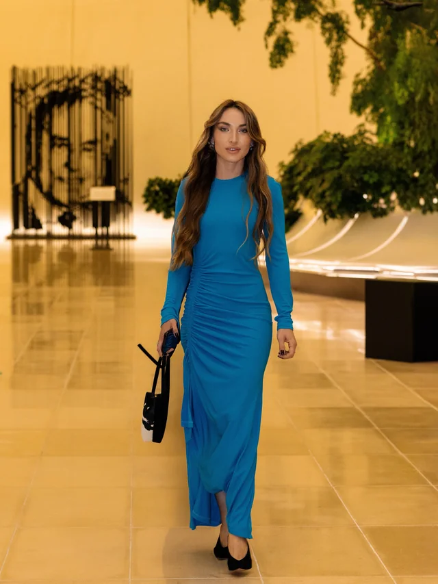 Alyona Əliyeva Baku Art Weekend sərgi festivalından paylaşım edib - Foto