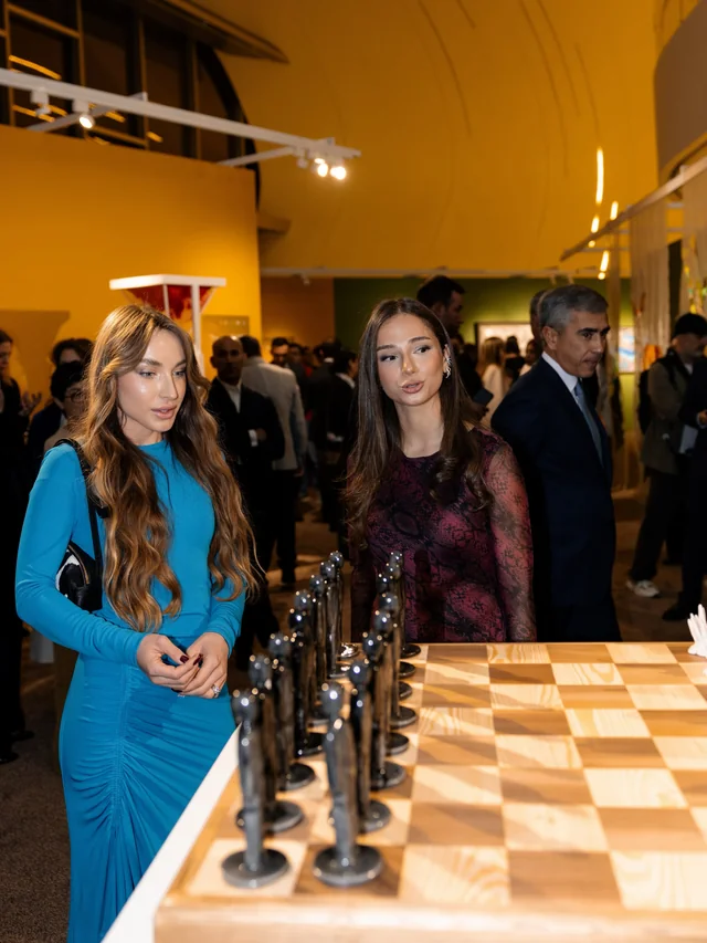 Alyona Əliyeva Baku Art Weekend sərgi festivalından paylaşım edib - Foto