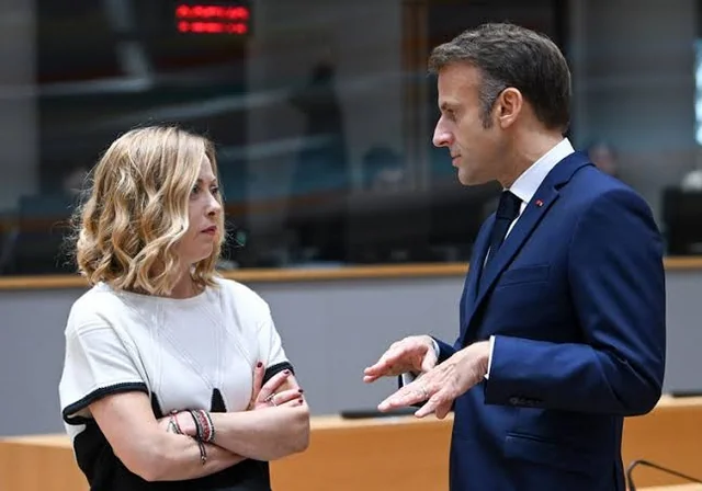 Makron və Meloni üz-üzə: Avropada nə baş verir? - Foto